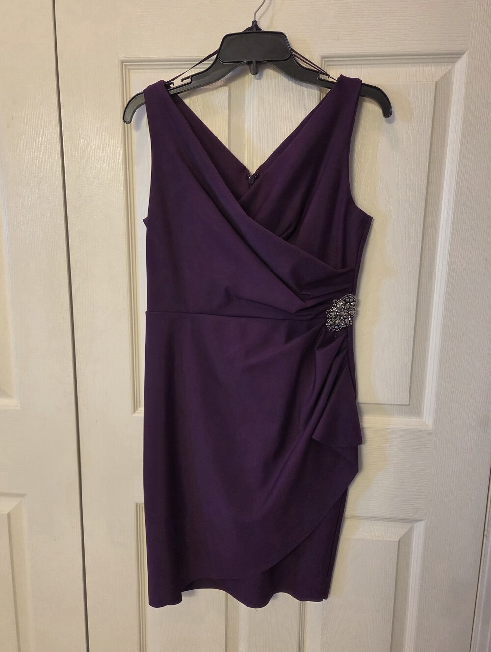 NWOT Alex Evenings Danielle Summer Plum Dress with Side Brooch Detail
